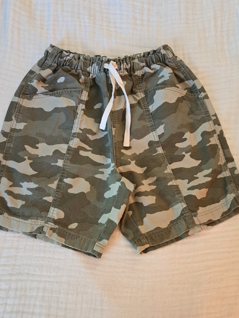 Aerie Olive Green Camo Utility Cargo Pull-On Shorts